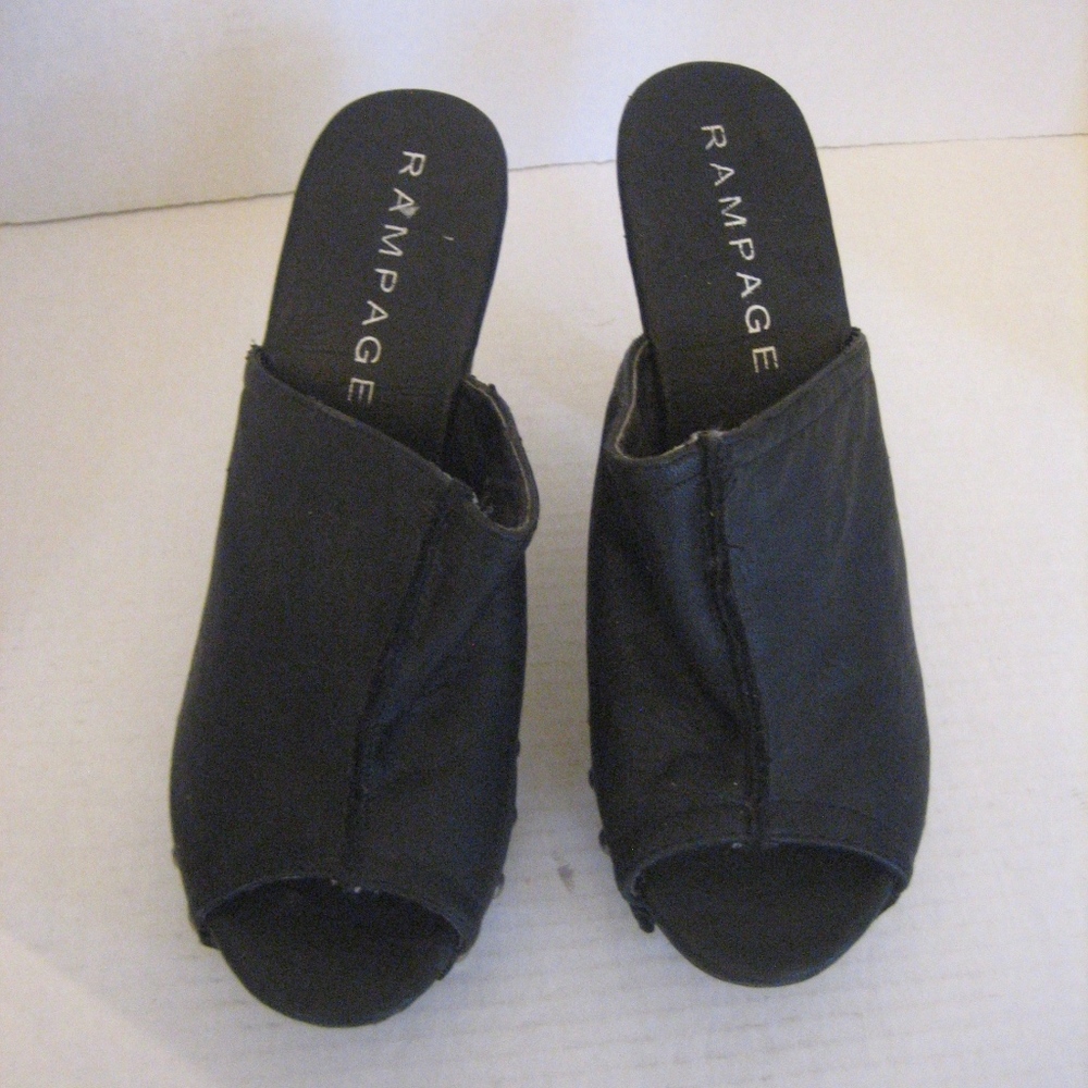 Rampage Tasha 1 Black Faux Leather Slip On Sz 8 NW